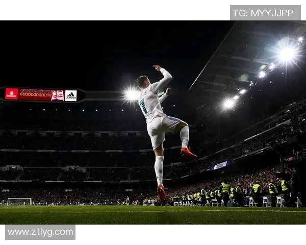 精彩变装足球明星大集合让你大开眼界的趣味视频合集