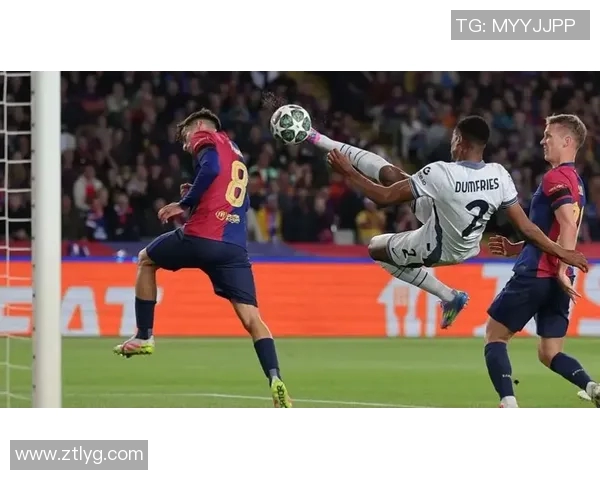 全球顶级足球明星球员精彩瞬间图集展现他们的风采与魅力